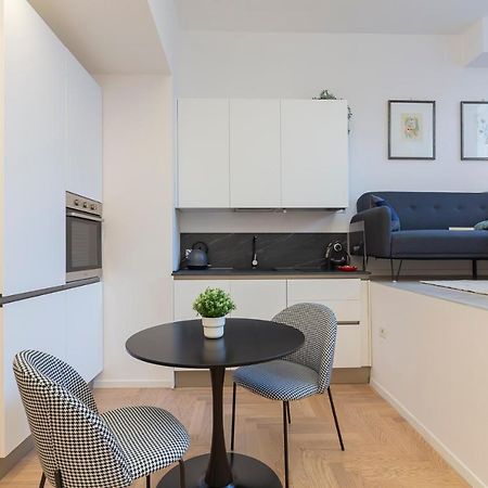 I Host Apartment - Val Strona Milan Exterior photo