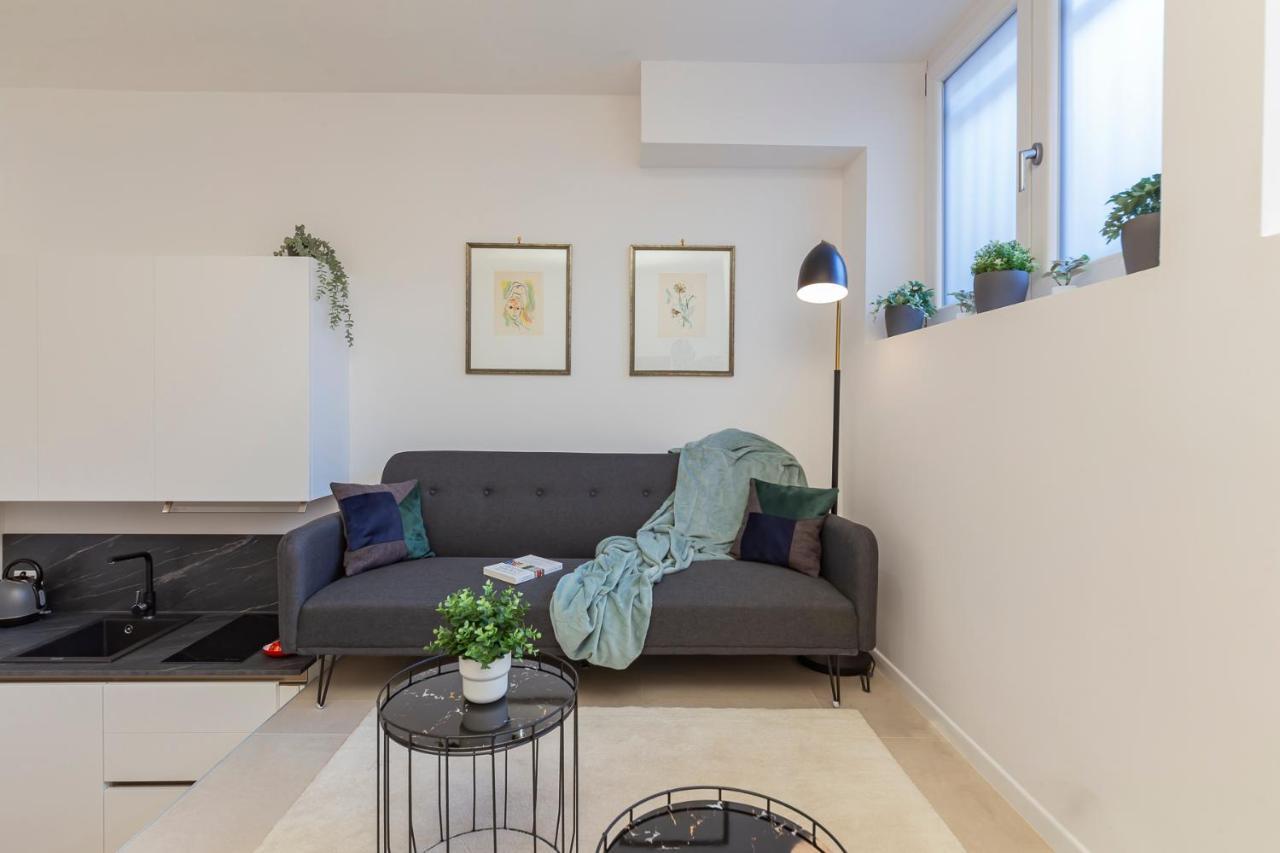 I Host Apartment - Val Strona Milan Exterior photo