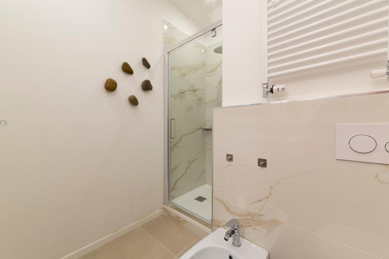 I Host Apartment - Val Strona Milan Exterior photo